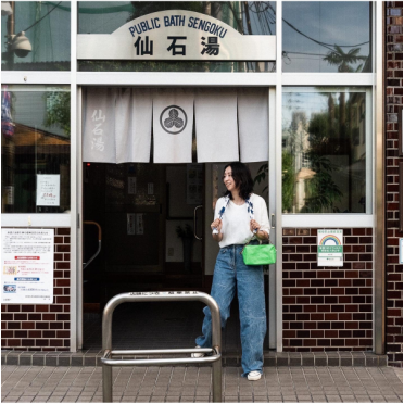 出展者名
